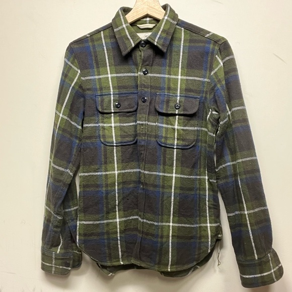 Rogue Territory Green and Blue Plaid Button-Up Shirt